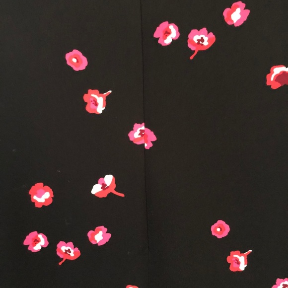 Floral Black knee length formal dress - Picture 3 of 3